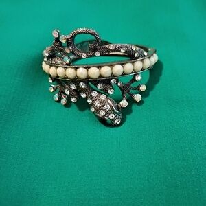 Youg Silver Vintage Lizard Bracelet Elegant  Women's